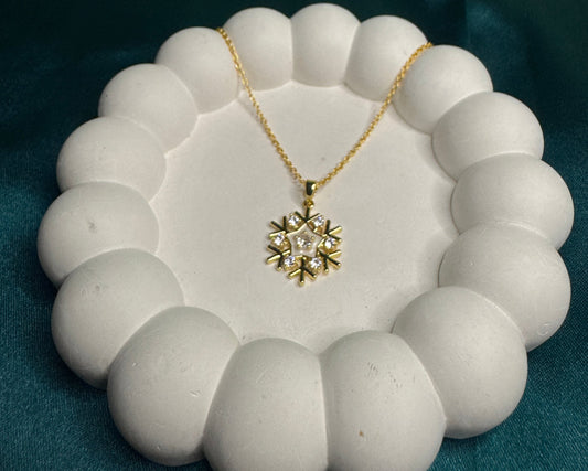 Snowflake Pendant Necklace